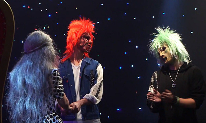 Hẹn hò kinh dị: Trai đẹp 6 múi bị bạn gái thẳng tay loại bỏ vì không có quà?