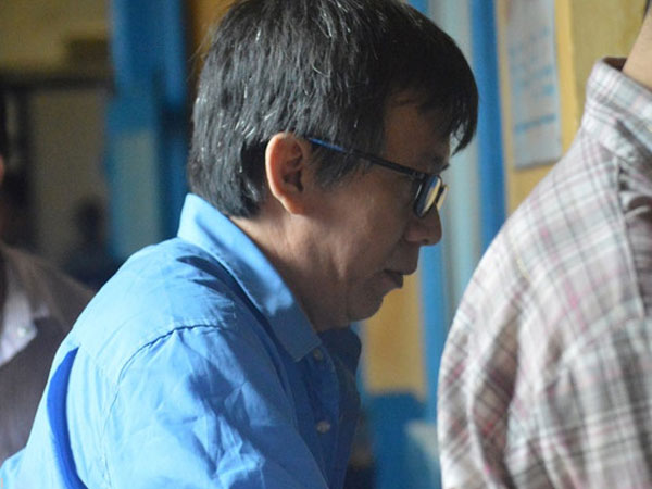 Gã đàn ông hãm hiếp bé gái câm điếc mang thai bị tăng 2 năm tù