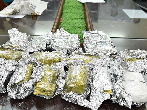 Công xưởng ma túy đá chuyển vào khu tam giác vàng