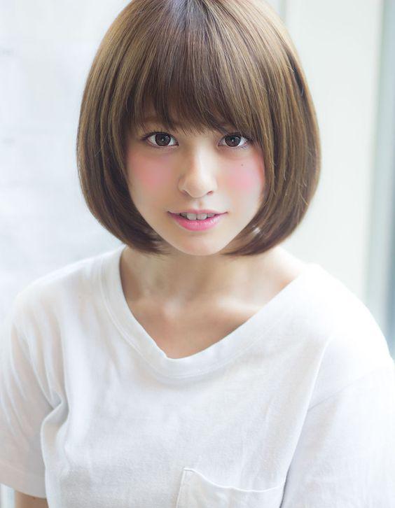 Làm mới bản thân bằng 20 kiểu tóc ngắn, tết này ngại gì không thử?