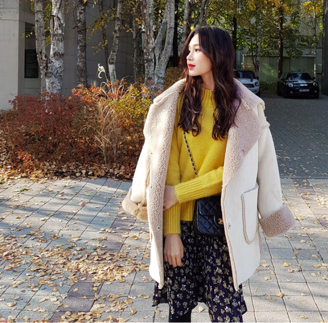 15 cách diện đồ siêu xinh với gam màu vàng mù tạt nàng công sở có thể ứng dụng ngay lúc này
