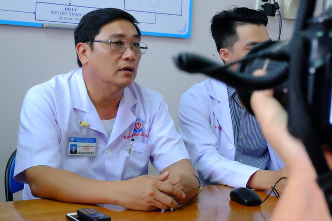 Đua nhau đi làm đẹp đón Tết với giá rẻ, nhiều chị em thủng mũi, biến dạng mí mắt, lõm má