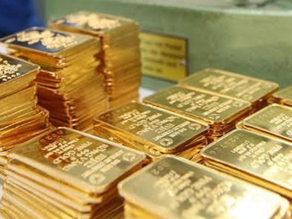 Giá vàng SJC tiếp tục giảm