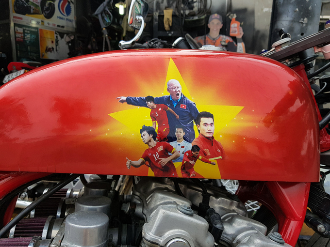 Môtô hàng khủng của tay độ cuồng U23 Việt Nam