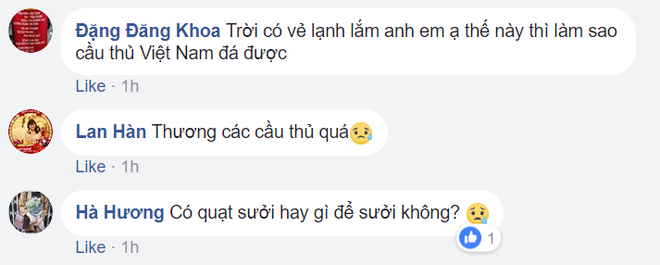 CĐV Việt Nam xót phát khóc vì các cầu thủ U23 phải đá trận chung kết trong thời tiết quá khắc nghiệt