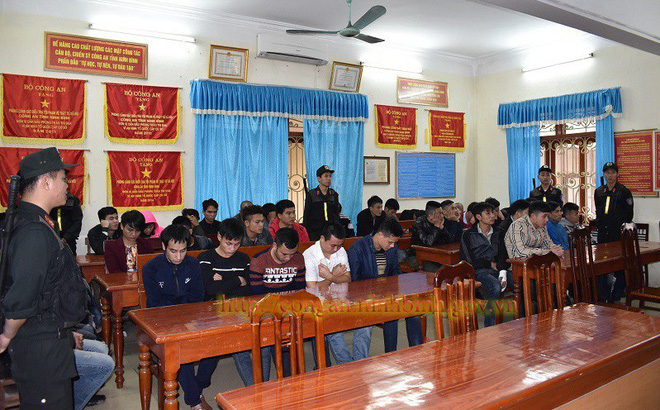 Bắt giữ 38 con bạc đang sát phạt ở khu nghỉ dưỡng