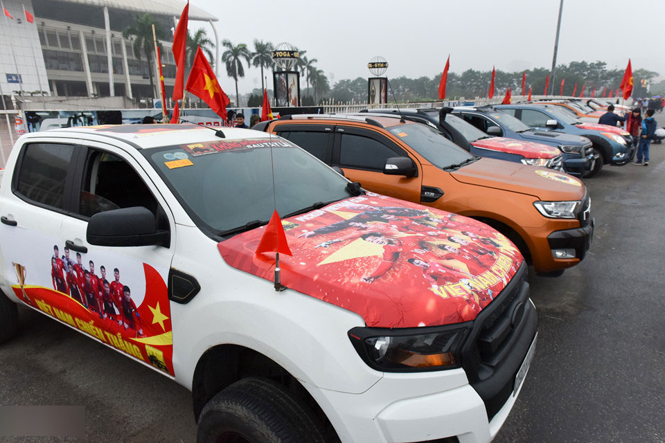 Không khí cổ vũ U23 Việt Nam nóng dần tại fanzone Mỹ Đình