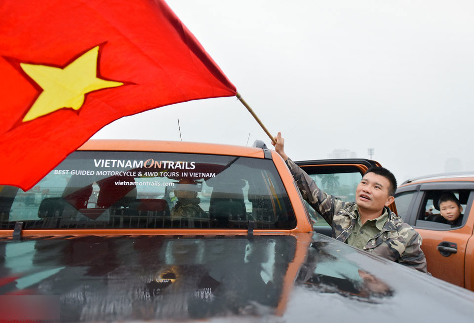 Không khí cổ vũ U23 Việt Nam nóng dần tại fanzone Mỹ Đình