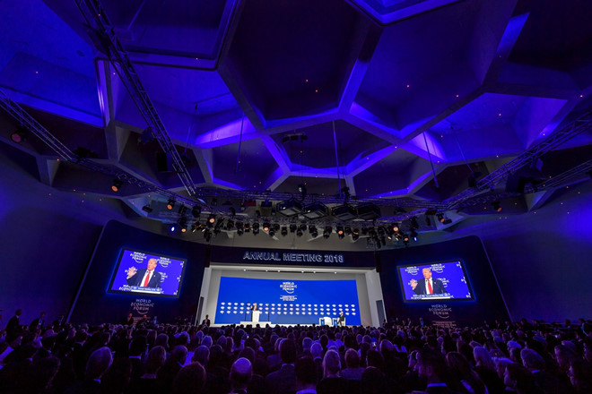 Ông Trump bị đám đông la ó khi phát biểu tại Davos