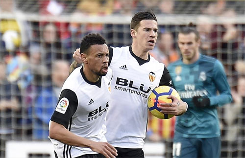 Ronaldo lập cú đúp penalty, Marcelo ghi tuyệt phẩm giúp Real đại thắng