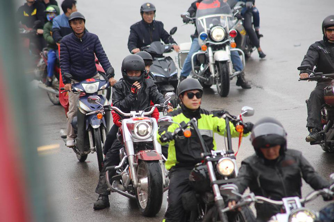 Từ sáng sớm Hà Nội đã chuẩn bị đón các cầu thủ U23 Việt Nam trở về nước