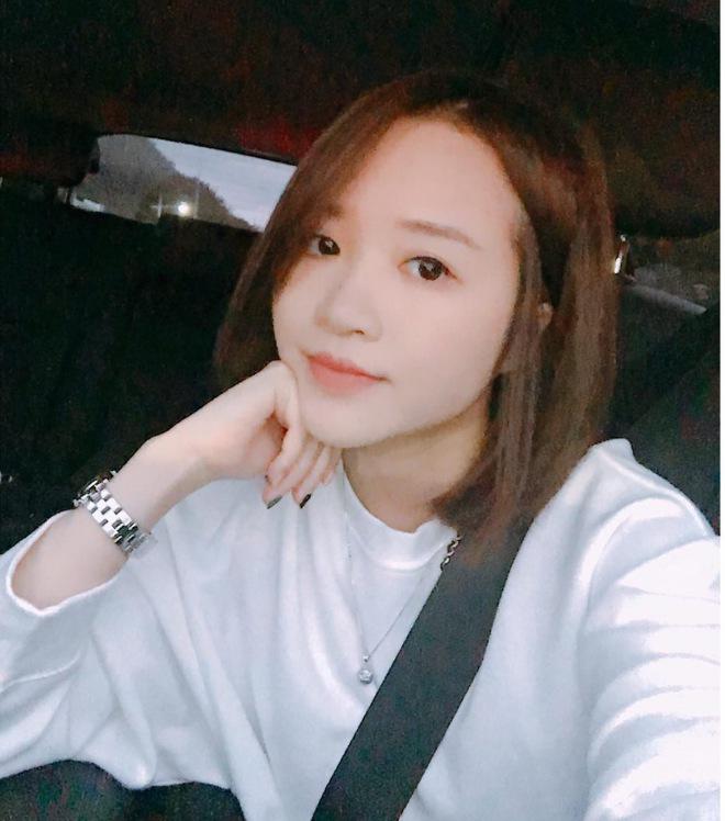 Hàng loạt chị em đau tim trước nghi vấn đội trưởng Xuân Trường đã có người yêu Hàng loạt chị em đau tim trước nghi vấn đội trưởng Xuân Trường đã có người yêu
