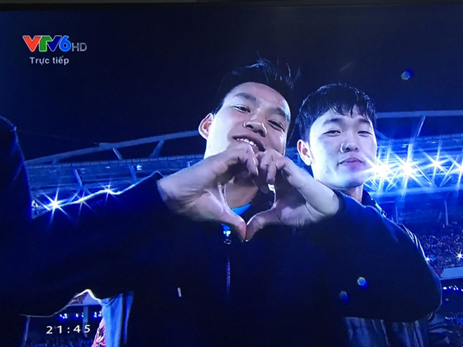 Khoảnh khắc cho thấy dàn cầu thủ U23 Việt Nam chỉ là những cậu trai mới lớn