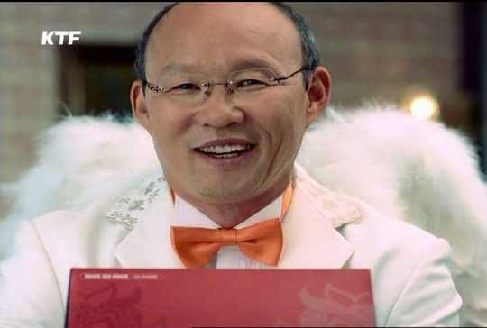 Clip cũ của HLV Park Hang-seo và sao nữ Trái tim mùa thu gây chú ý