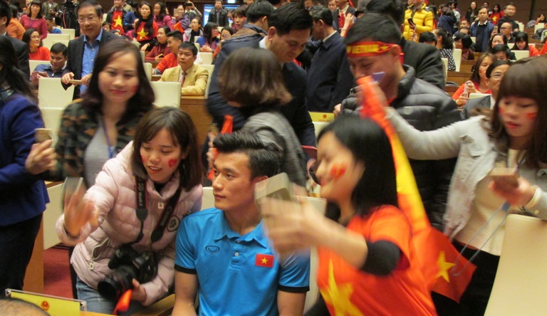 Chùm ảnh: Chủ tịch Quốc hội gặp gỡ đội tuyển U23 Việt Nam