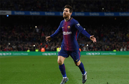 Messi sút phạt ghi thêm bàn quyết định, Barca tiếp tục bay cao ở La Liga