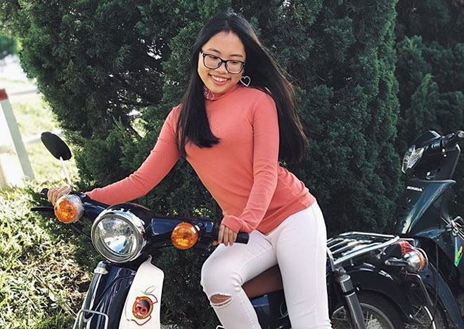 Phương Mỹ Chi bị nghi yêu sớm ở tuổi 15