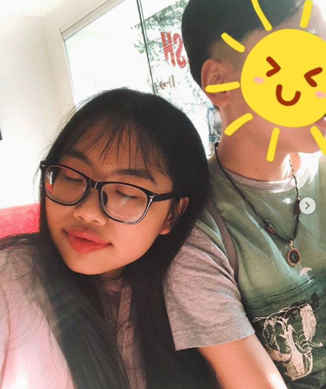 Phương Mỹ Chi bị nghi yêu sớm ở tuổi 15