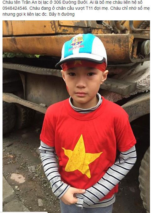 Hà Nội: Bé trai 9 tuổi bị lạc mẹ giữa phố khi đi đón đội tuyển U23 Việt Nam về nước