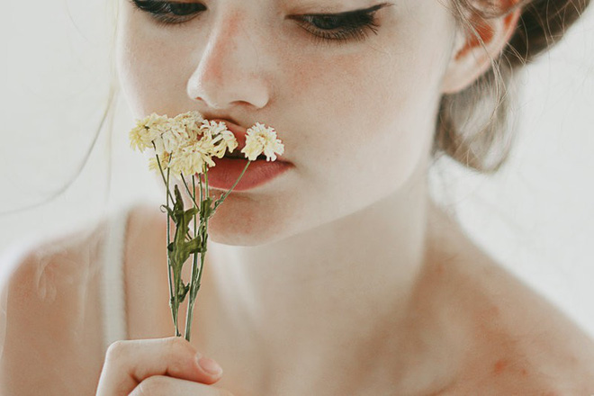 Những lời nói dối ngọt ngào mà chị em rất muốn nghe Những lời nói dối ngọt ngào mà chị em rất muốn nghe