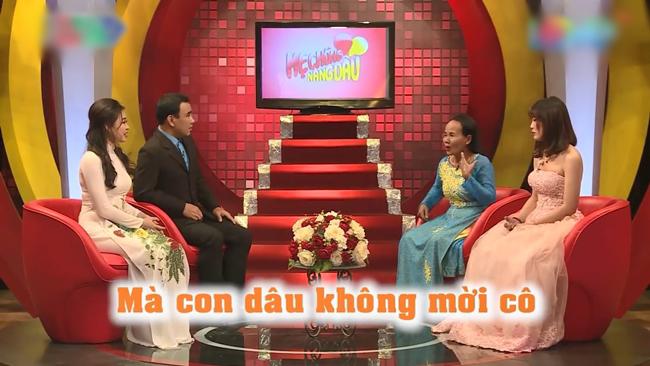 Bố chồng say, nàng dâu tuyên bố: Chồng con con lo, chồng mẹ mẹ lo! khiến mẹ chồng bó tay Bố chồng say, nàng dâu tuyên bố: Chồng con con lo, chồng mẹ mẹ lo! khiến mẹ chồng bó tay