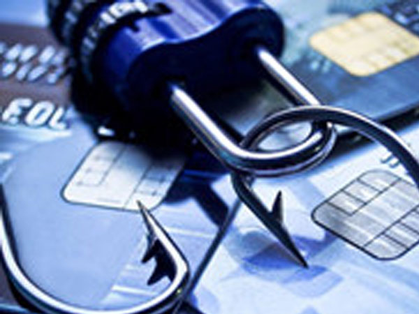 Cô gái ở Sài Gòn giăng bẫy bắt gã giám đốc rởm đời