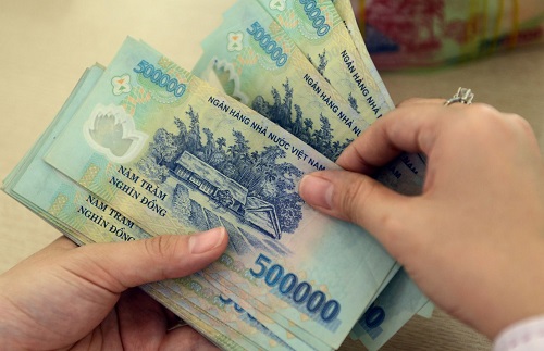 Cái kết bất ngờ khi 2 vợ chồng cùng lộ quỹ đen giấu kín cả năm Cái kết bất ngờ khi 2 vợ chồng cùng lộ quỹ đen giấu kín cả năm
