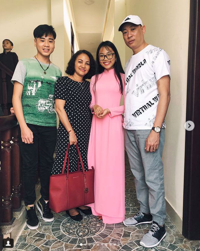 Bị chỉ trích vì nghi không lo học, có người yêu sớm, Phương Mỹ Chi lên tiếng phản pháo Bị chỉ trích vì nghi không lo học, có người yêu sớm, Phương Mỹ Chi lên tiếng phản pháo