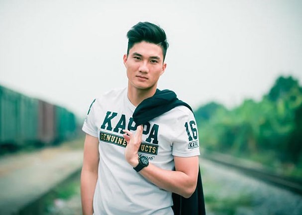 Ai cũng mê mệt Tiến Dũng, nhưng U23 Việt Nam còn 1 chàng thủ môn khác đẹp trai như tài tử, cao 1m86