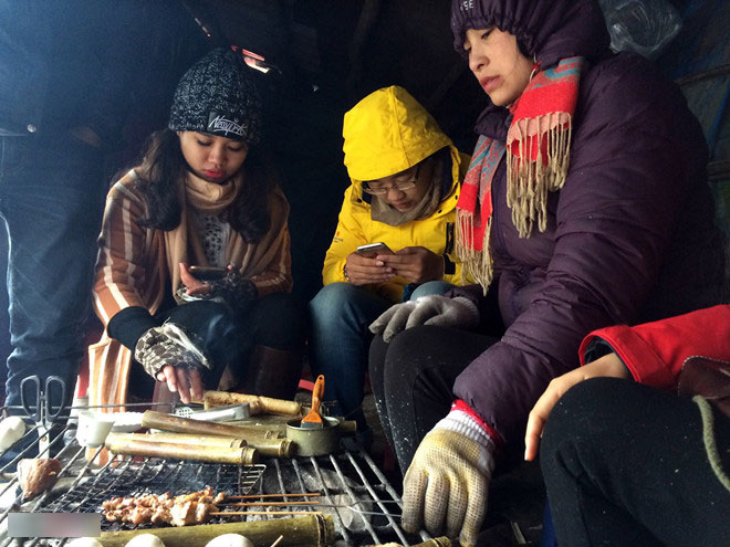 Bắc Bộ rét hại dưới 10 độ C, tuyết rơi ở Sa Pa