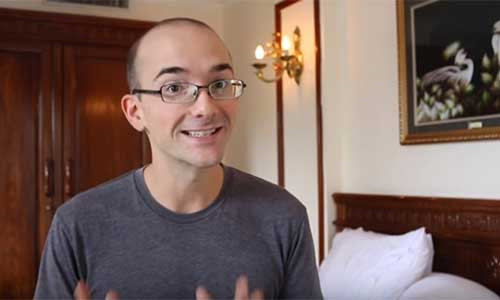 Thầy giáo Tây xin lỗi vì xúc phạm Đại tướng Võ Nguyên Giáp gây phẫn nộ