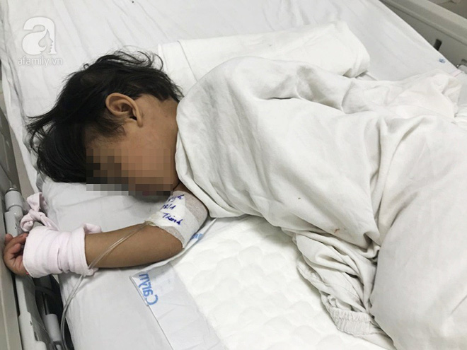 Vụ mẹ ép con 3 tuổi cùng uống thuốc diệt cỏ: Người vợ tự tử sau khi chồng viết đơn ly dị để hù