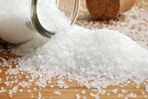 Mẹo lau kính đón Tết sạch trong nháy mắt để nhà luôn sang, sáng như mới Mẹo lau kính đón Tết sạch trong nháy mắt để nhà luôn sang, sáng như mới