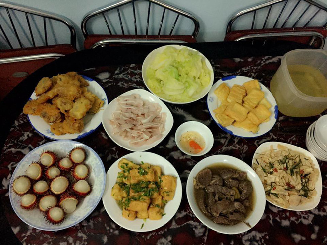 Cao thủ chi tiêu Hà Nội: Chỉ tốn 4,5 triệu/tháng tiền chợ cho 4 người lớn mà bữa nào cũng như đại tiệc Cao thủ chi tiêu Hà Nội: Chỉ tốn 4,5 triệu/tháng tiền chợ cho 4 người lớn mà bữa nào cũng như đại tiệc