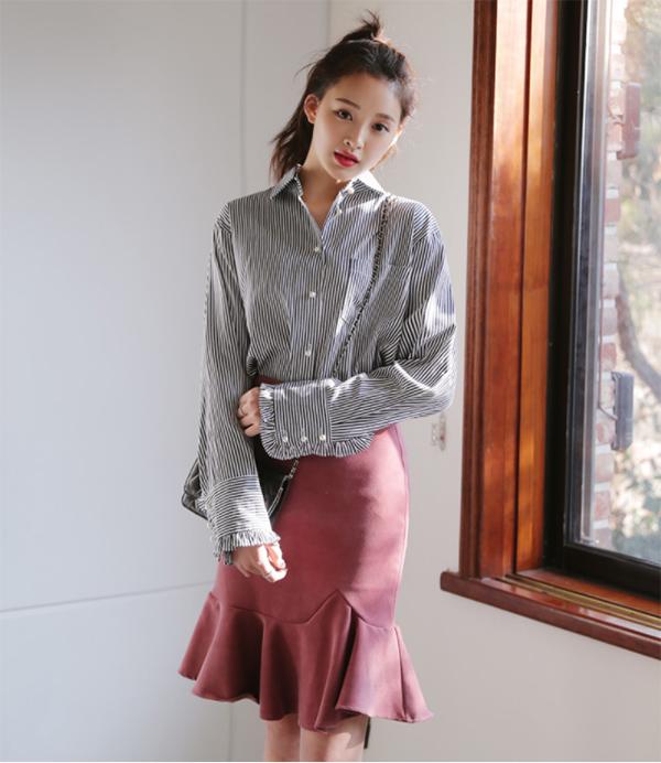 Chán váy ôm cơ bản, các nàng công sở hãy sắm cho mình những mẫu váy mới nhất 2018!