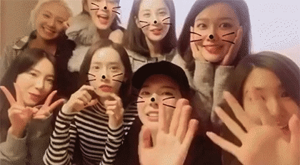 Hình ảnh khiến fan mừng rơi nước mắt: 8 thành viên SNSD tụ họp đầy đủ sau thời gian dài tách riêng