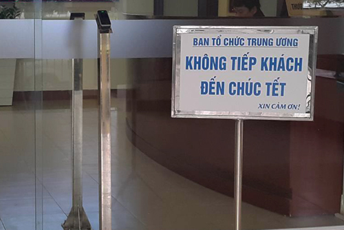 Ban Tổ chức Trung ương đặt biển không tiếp khách đến chúc Tết