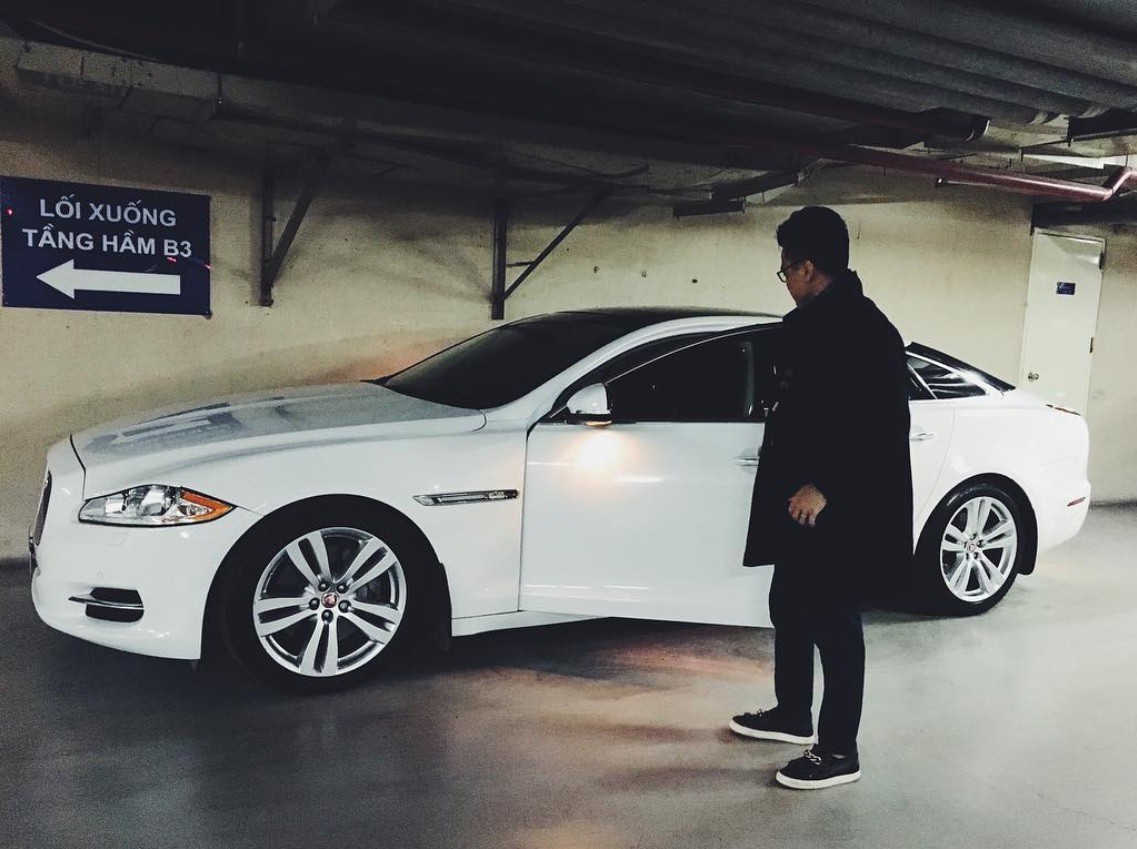 Thiếu gia 9X nổi nhất Hội con nhà giàu Việt: Du học Mỹ, sở hữu cả dàn siêu xe lóa mắt