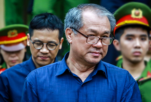 Ông Trầm Bê xin hình phạt thấp, hứa không chống án