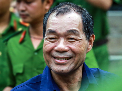 Ông Trầm Bê xin hình phạt thấp, hứa không chống án