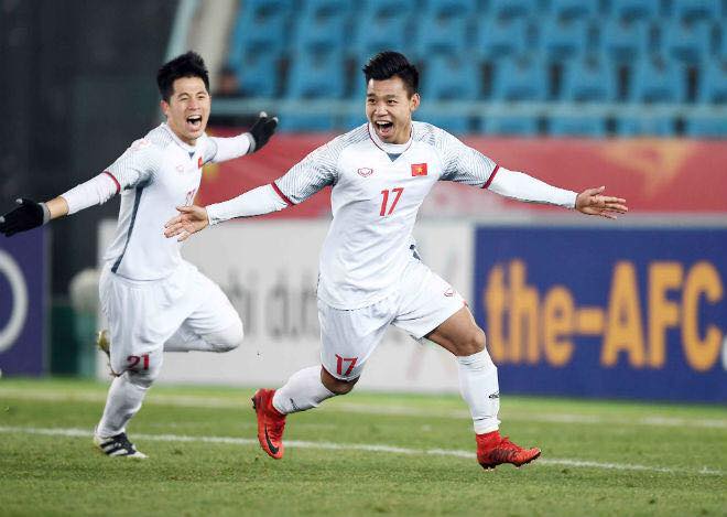 Bài thơ điểm tên cầu thủ U23 của nghệ sĩ Chiến Thắng gây sốt mạng Bài thơ điểm tên cầu thủ U23 của nghệ sĩ Chiến Thắng gây sốt mạng