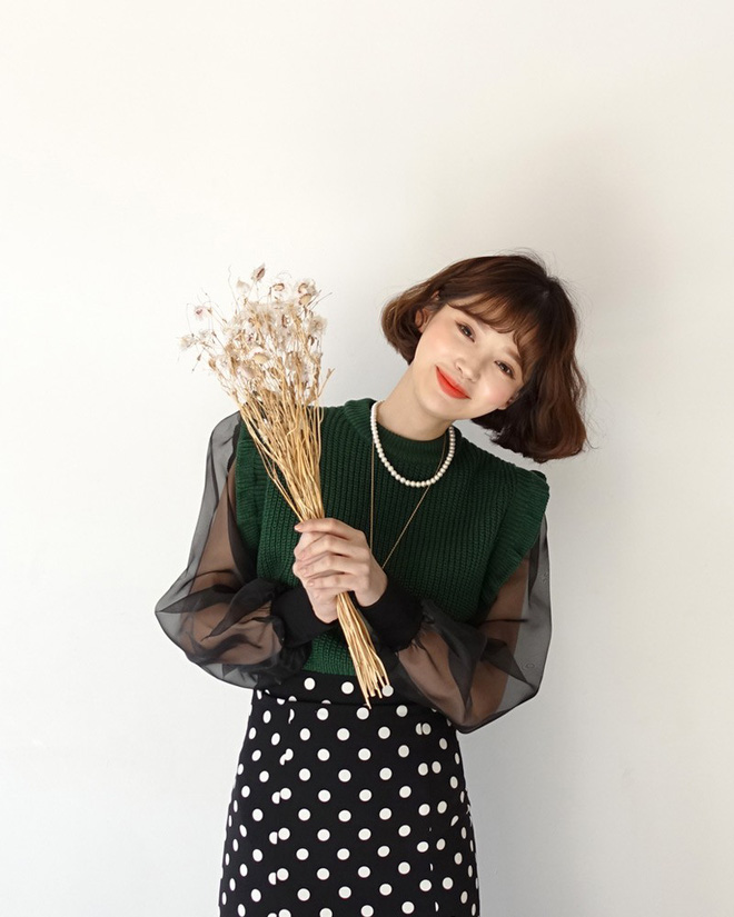 Áo voan và ren sẽ là cạ cứng của các nàng bánh bèo trong dịp Tết sắp tới Áo voan và ren sẽ là cạ cứng của các nàng bánh bèo trong dịp Tết sắp tới