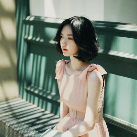 Đang rất hào hứng với mối quan hệ mới nhưng biết bạn trai có kẻ thứ ba đặc biệt, cô gái đã quyết định...