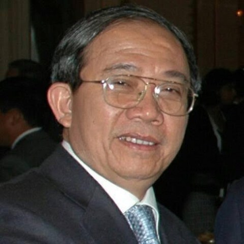 Số lượng phó giáo sư tăng đột biến: Có phải chạy vét?