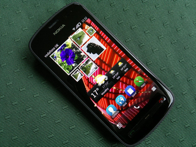 7 mẫu điện thoại cũ vẫn có giá đắt đỏ