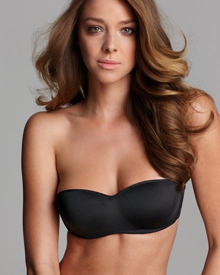 Cứu nguy bản thân khỏi những pha lộ hàng nhờ áo lót chuyên trị đồ hở!