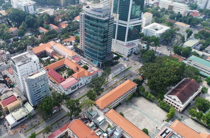 Đường Tôn Đức Thắng thay đổi bất ngờ sau khi hàng cổ thụ bị đốn hạ