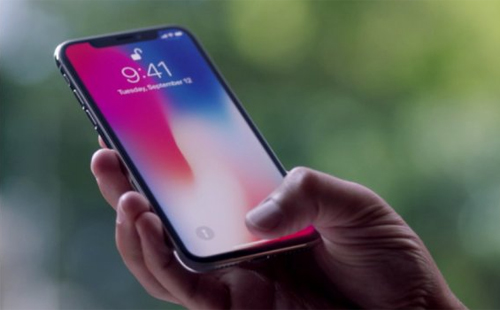 Hàng trăm người dùng iPhone X không thể trả lời cuộc gọi Hàng trăm người dùng iPhone X không thể trả lời cuộc gọi