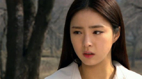 Éo le thay khi trong hoàn cảnh chẳng thể nào ngờ thì tôi bỗng phanh phui ra việc chồng mình ngoại tình