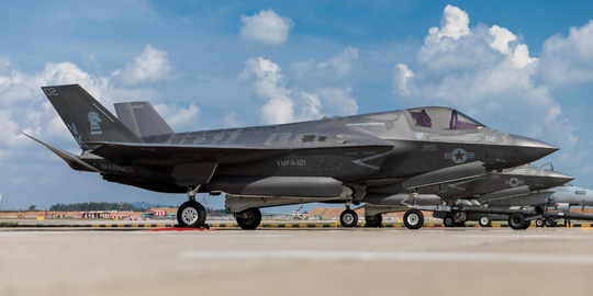 Mỹ làm mọi cách thuyết phục Đông Nam Á mua vũ khí